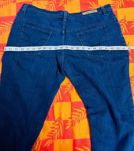 Classic Stretchable Blue Denim Jeans for women