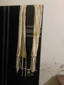 Elegant Cream Dupatta