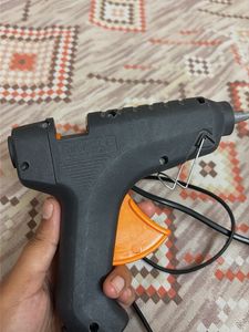glue gun