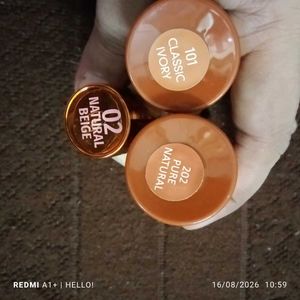 MiLA BEAUTE Longwear Foundation