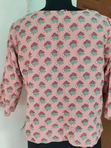 Girls Short top Pink Floral