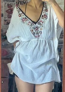 Embroidered V-Neck Kaftan Top
