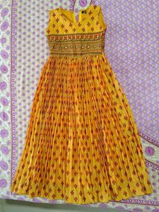 Beautiful Yellow Printed Ethnic Gown