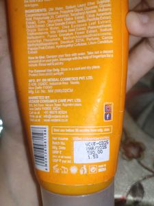 FACE WASH  (VITAMIN C)