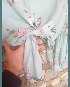 Floral Light Mint blue Tie-Front Crop Top
