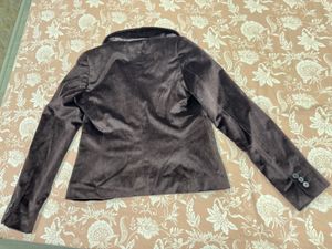ELLE Dark Brown Velvet Blazer 🤎