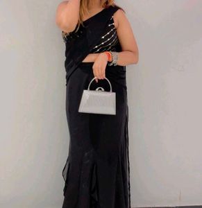 Fishcut Elegant Black Saree with Embellished Blous