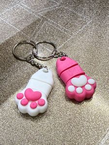 Paw Love Keychain – Pet Lover Edition