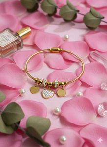 Heart Charm Bangle