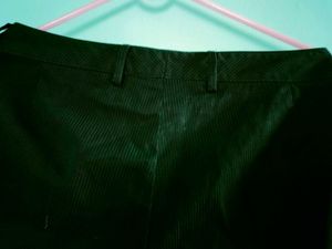2 formal pants @150 rs only