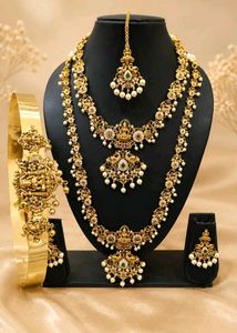 ✨ Premium Bridal Temple Jewellery Set ✨