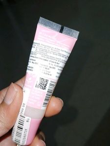 Essence Birthday Shiny Lipgloss