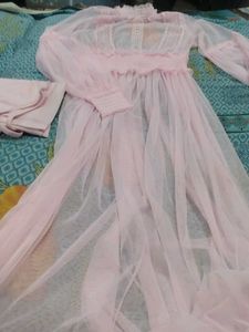 Elegant Pink Tulle Gown