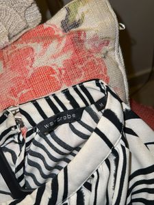 WESTSIDE WARDROBE Abstract Print High Neck Blouse