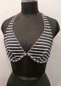 Non Padded Underwired Bra..mentioned Size 40B