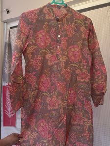 Beautiful Floral Print Kurta