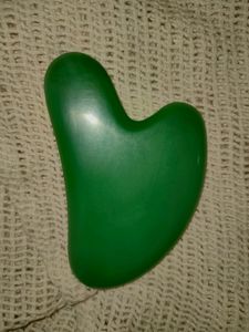 Clearance!! - Jade Gua Sha Stone💚✨