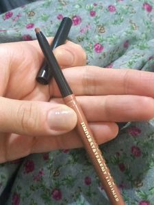 Milani Understatement Lipliner-Cafe Au lait