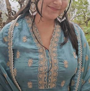 Elegant Blue Embroidered 3 piece Kurta set