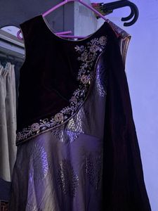 Elegant Embroidered Lehenga Choli Set