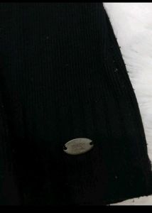 Black basic top