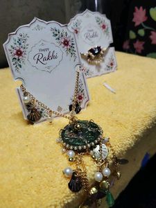 Beautiful Rakhi Jewellery Set