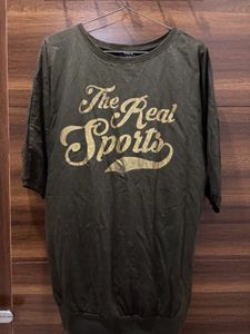 The Real Sports Graphic T-Shirt
