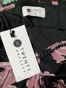 Twenty Dresses by Nykaa Fashion