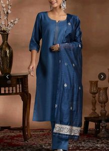Teal & gold-toned solid Kurta set