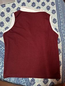 Maroon "Never Give Up" Crop Top