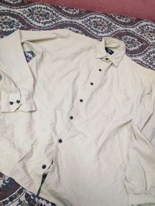 Men's Classic Button-Down Shirt