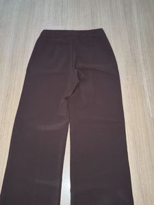 Elegant Wide-Legged Pants