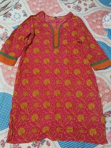 Vibrant Pink Printed Kurta