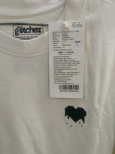 White Oversized T-Shirt with Heart Graphic
