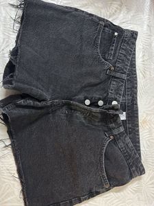 Black Denim Cut-off Shorts