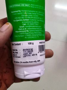 The Derma Co. 5% Nia-Ceramide Daily Hydrating Mois