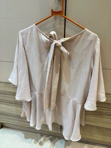 ✨ AND Blush Beige Flowy Top | Size 16 ✨