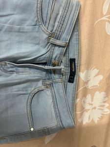 Madame Light Wash Split Hem Jeans