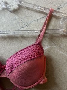 Lace Trimmed Pink Underwire Bra