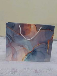 Elegant Marble Design Gift Bag