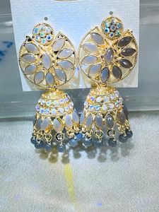 Elegant Grey Jhumka Earrings