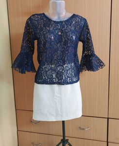 Mesh Lace Top Flared Sleeves