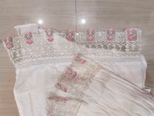 Elegant White Kurta Set with Pink Embroidery