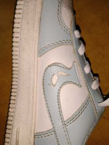Cute Blue &amp; White Sneakers