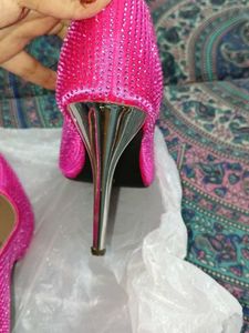 Sparkling Hot Pink Heels