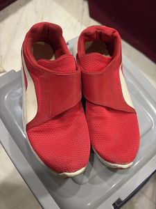 Puma Shoes Very Light Weight