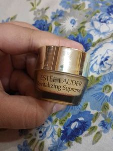Estee Lauder Revitalizing Supreme+ Creme