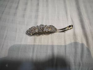 Sparkling Rhinestone Hair Clips (Set of 9)