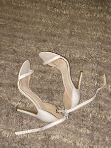 truffle collection heel white