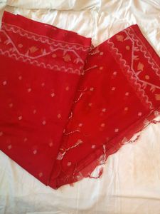 Jamdani Saree with blouse pieces